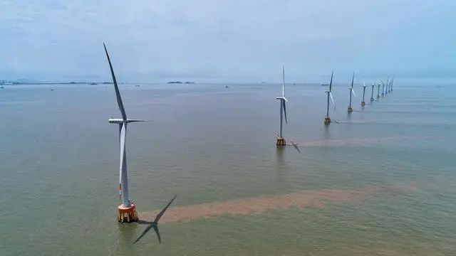 人民滿(mǎn)意的公務(wù)員、跨海高鐵、電力裝備綠色低碳發(fā)展、網(wǎng)絡(luò)文明等中英翻譯